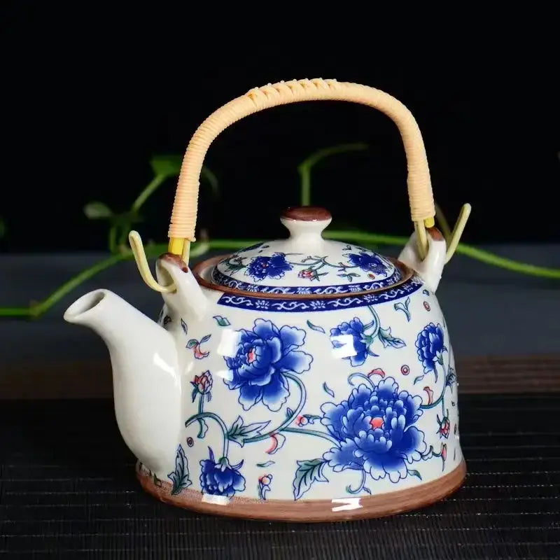 White Porcelain Tea Pot