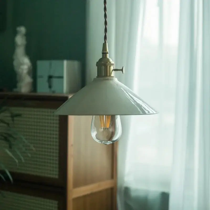 Beige Ceramic Pendant Lamp 3-Head Copper