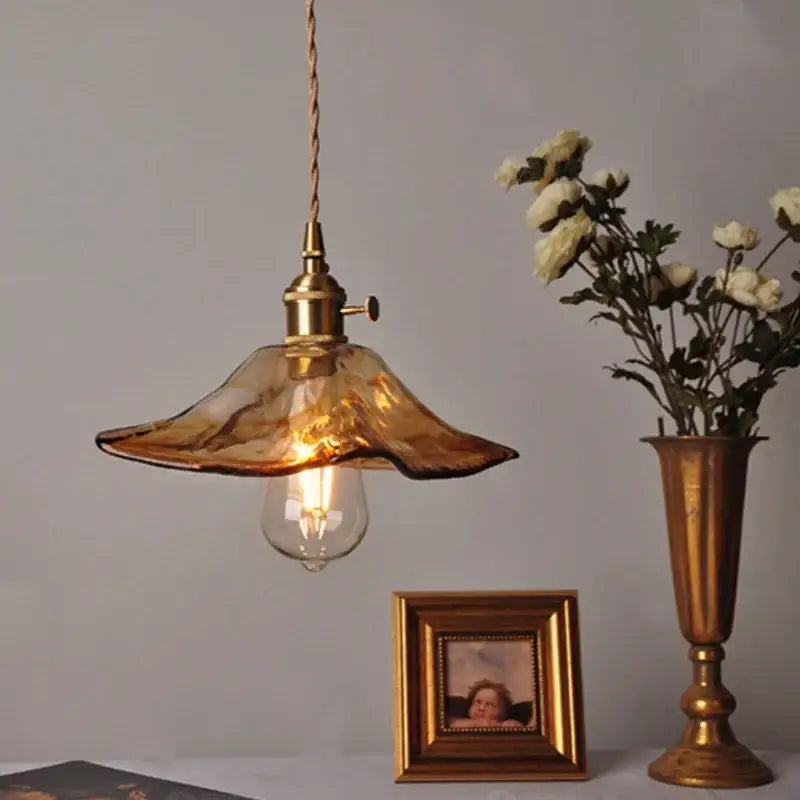 Amber Glass Adjustable-Height Pendant Lamp